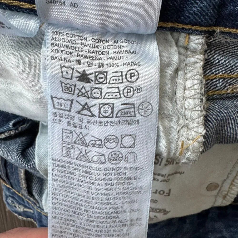 Levi's Men's Blue Denim Raw Hem Bermuda Shorts Size 29